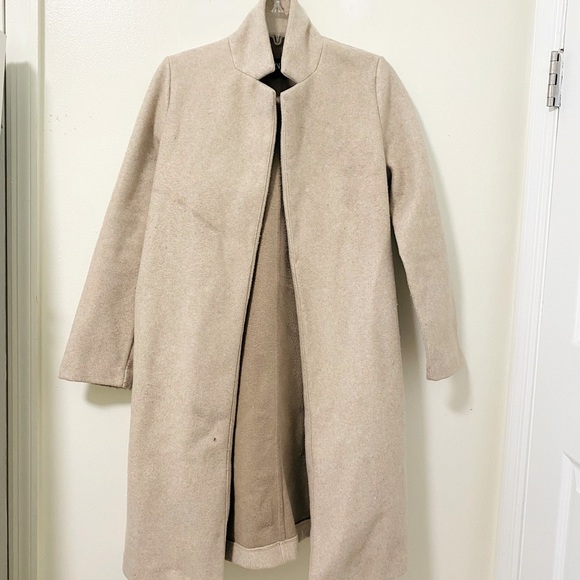 Zara Jackets & Blazers - ZARA Women Coat